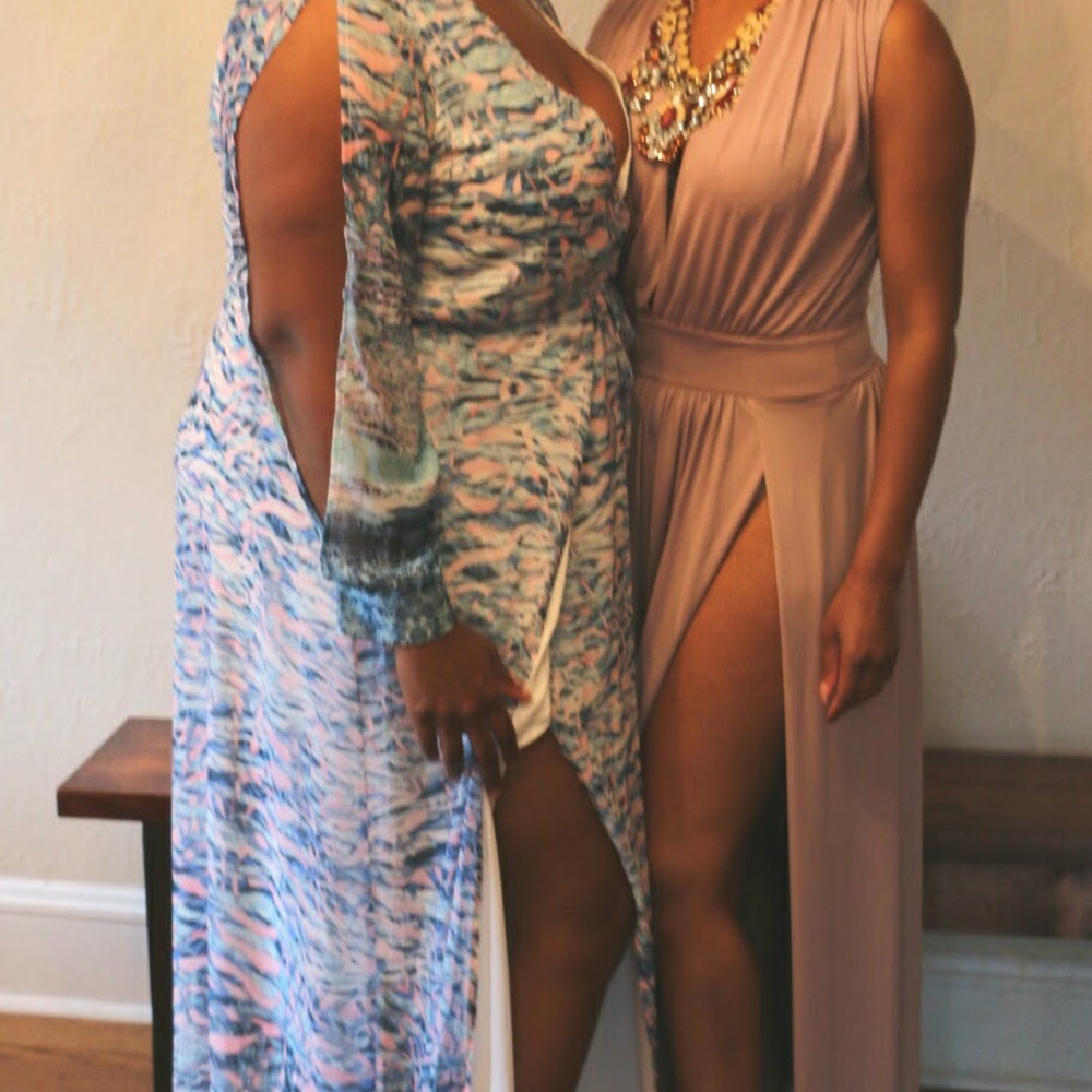 Dress - Picture 3 of 3